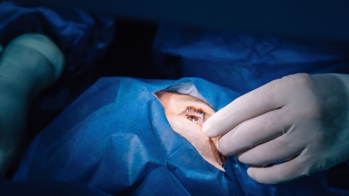 Operacija mrežnjače u Nišu: vitrektomija i oporavak